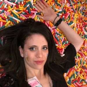 Meet your Posher, Vanessa